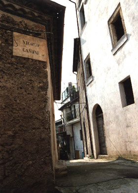 Vicolo Cavoni